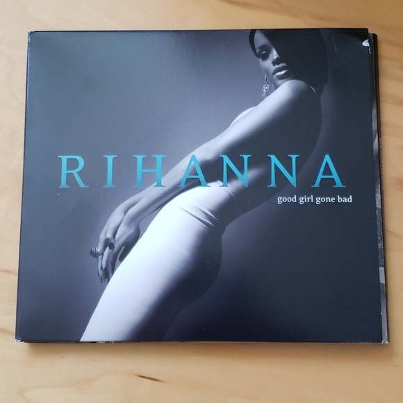Rihanna Other - Autographed Rihanna Good Girl Gone Bad CD